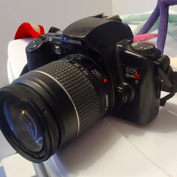 Canon Other - CANON REBEL X -S EOS must read description